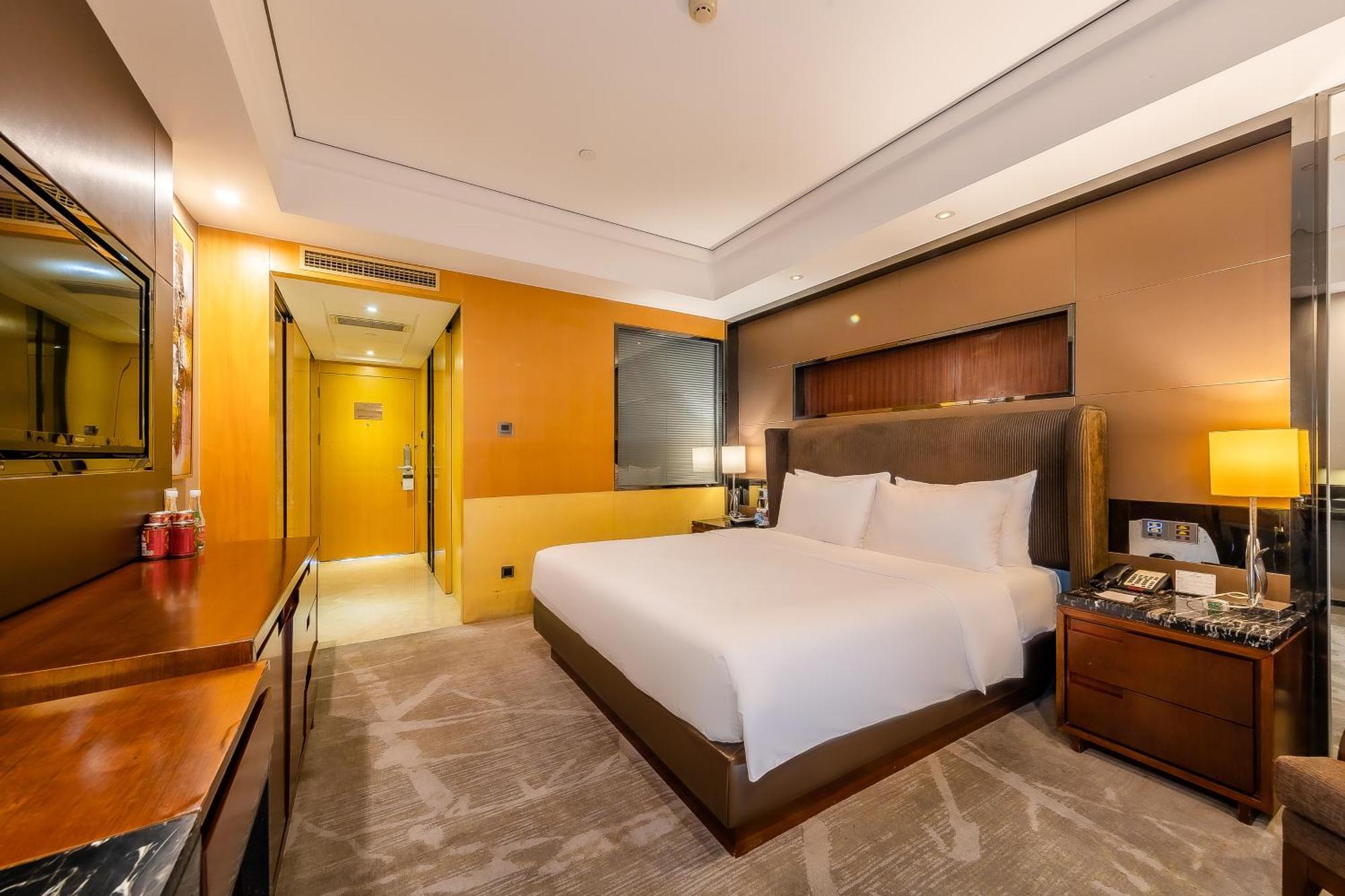 Celebrity Upper Class Hotel Chengdu Exterior photo
