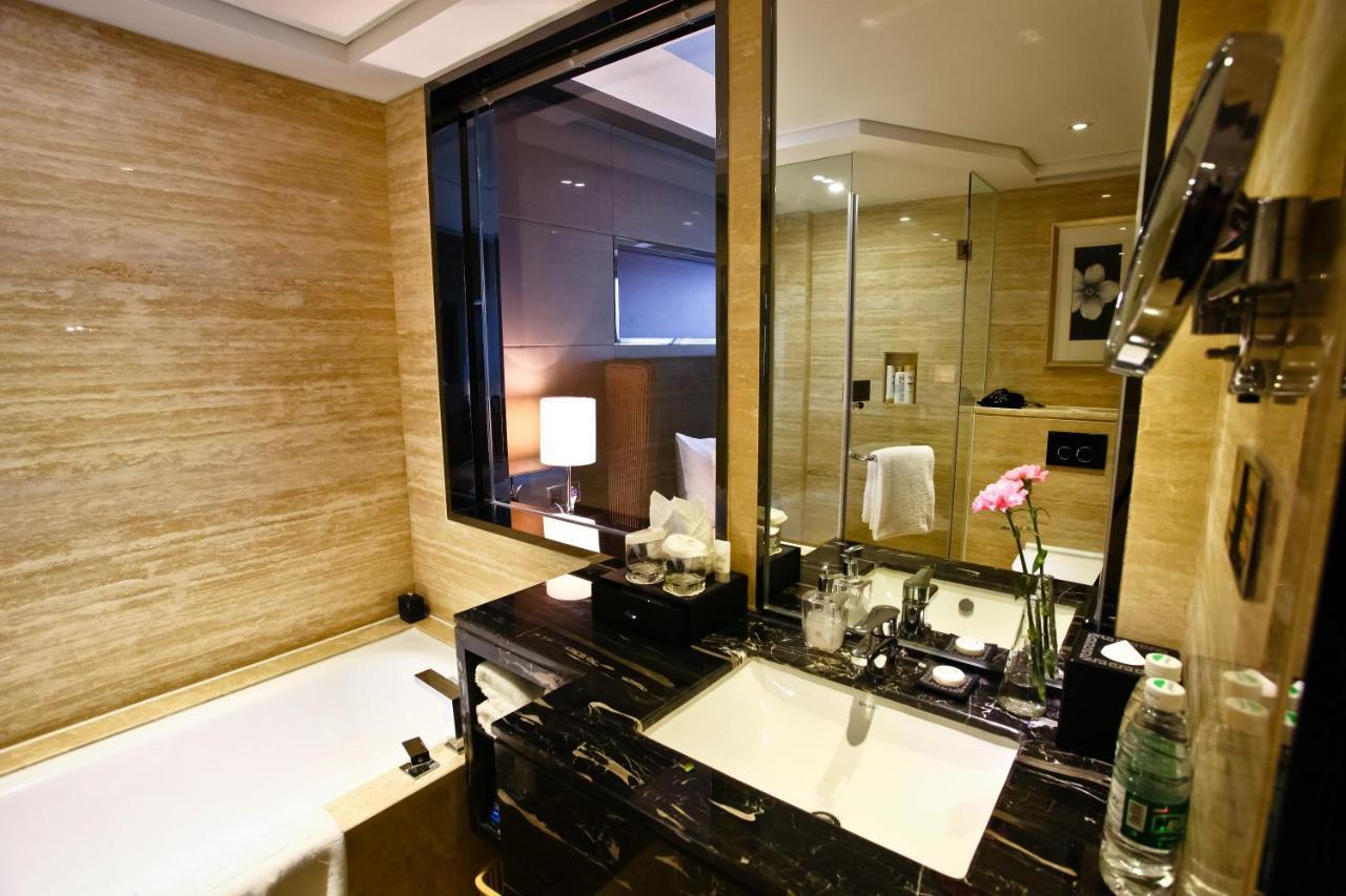 Celebrity Upper Class Hotel Chengdu Exterior photo