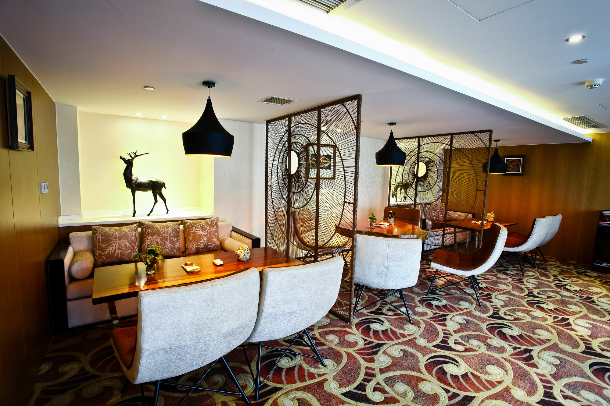 Celebrity Upper Class Hotel Chengdu Exterior photo